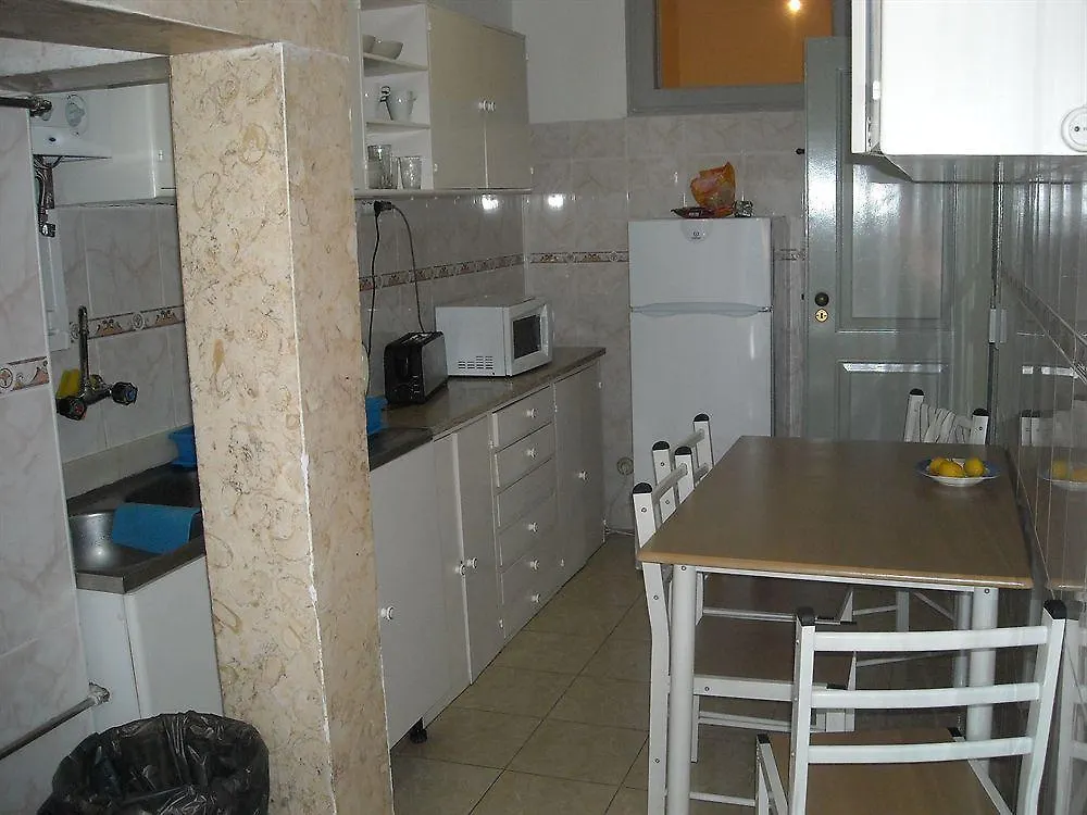 Tagus Home Lizbona 0*,